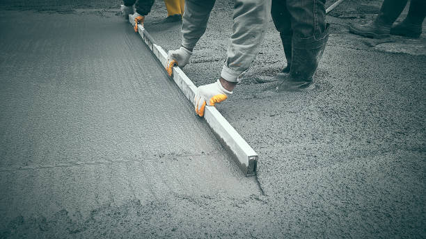 Best Residential Concrete Solutions in Country Clu, MO